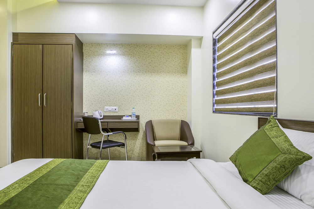 Treebo De Grandeur Anand Nagar Hotel Thane Exterior photo